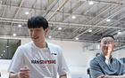 青島專訪楊瀚森：中美籃球差異，速度強度，CBA助NBA之旅